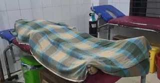 সেফটি ট্যাংকে মানিব্যাগ তুলতে গিয়ে যুবকের মৃত্যু, আহত ১